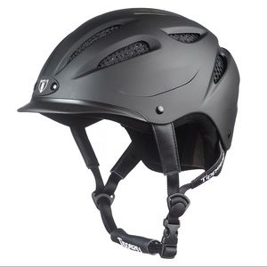 Tipperary Sportage Helmet